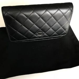 100% Authentic GORGEOUS CHANEL BLACK lambskin